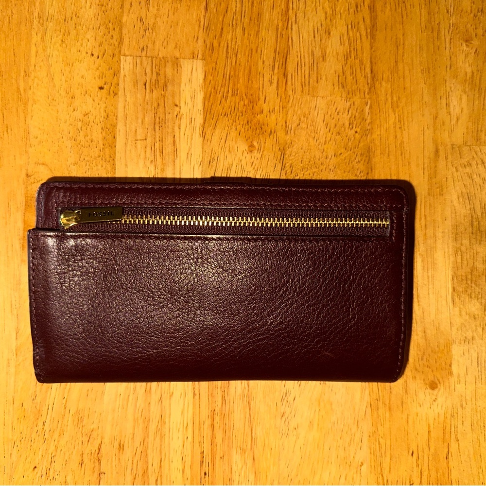 Burgundy Maroon Liza Leather Fossil Bifold Wallet - Picture 3 of 7